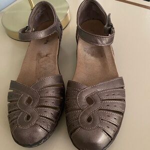 Clarks Metallic Brown Flats with Ankle Strap